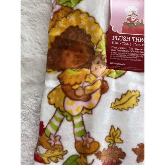 Strawberry Shortcake & Friends FALL  Autumn Soft Plush Throw Blanket 50 X 70” - Picture 5 of 16